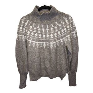 Free Assembly Gray and White Sweater with Mock Neck Womens Medium